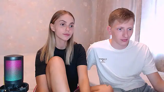 juliaanddima webcam