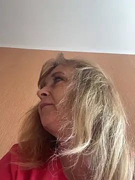 Irina2909@xh webcam