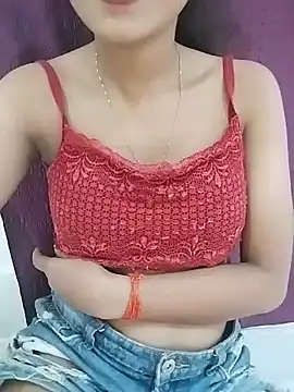 Mahi677 webcam