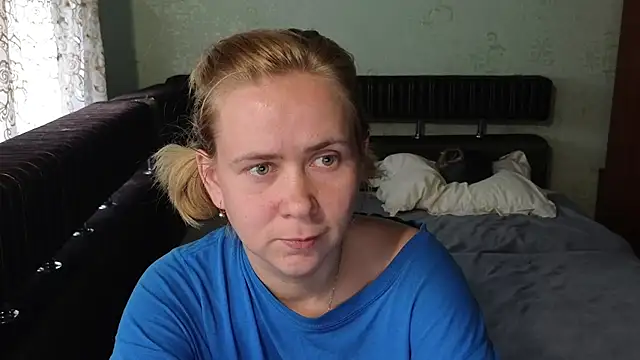 Riley_Roo webcam