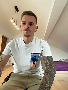 Huge_cock22cm avatar