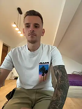 Huge_cock22cm webcam