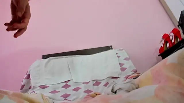 HotSweetAngel webcam
