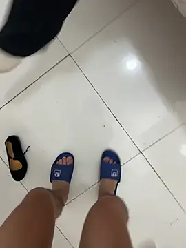 gaojujiang_8's live cam