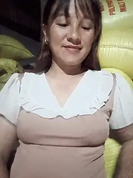 Maikute9696 webcam