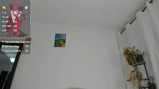 Mia-Valeria- webcam