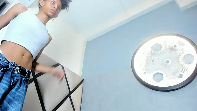 venus-03 (M twink) - cum show