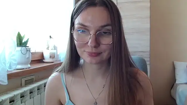 LooveELLYx webcam