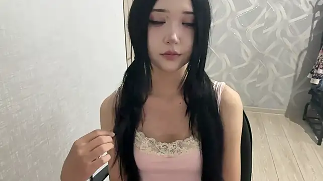 ElizabetGollihue webcam