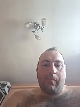 StrictBobby webcam