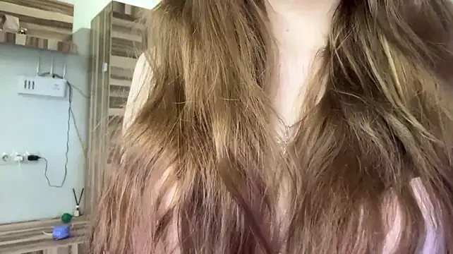 Mia_meowt live cam on StripChat