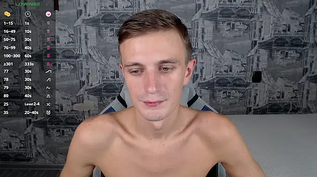 Oliver_Fresh live cam on StripChat