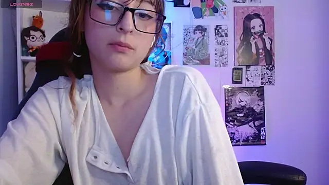 CelesteAyase webcam