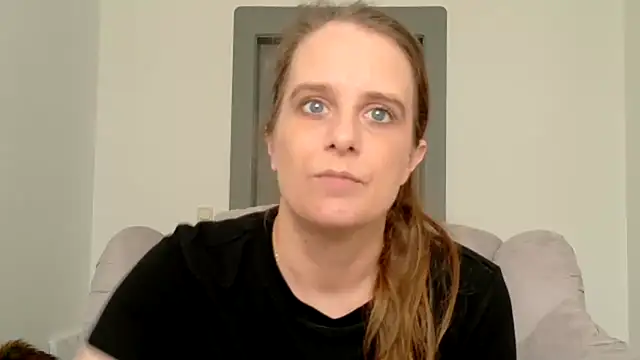 Chantalee webcam