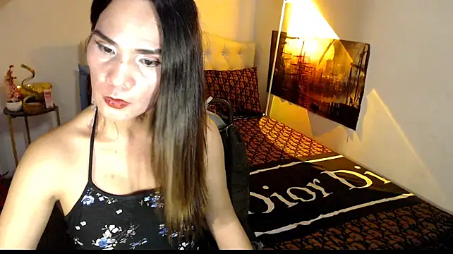 NinaDOM4CUM webcam