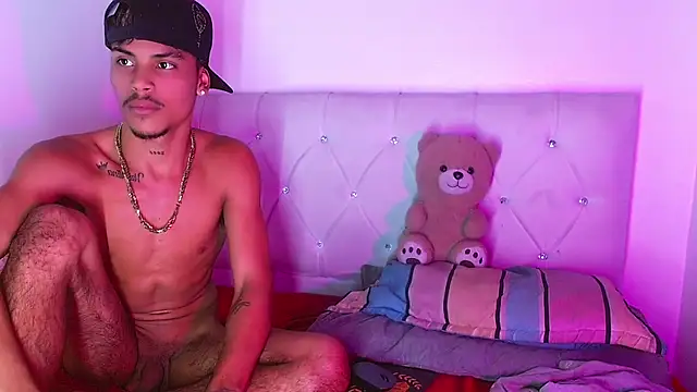 angel_foxc13 (M twink) - Happy happy Angel..!!😍