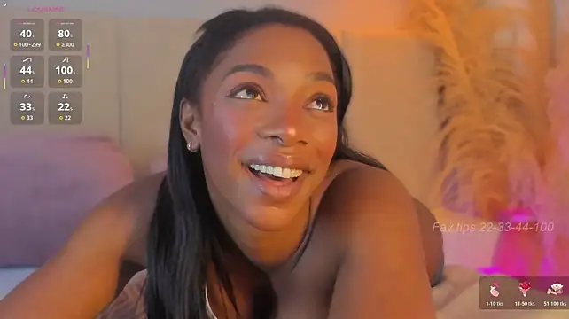 aprilebony_ webcam