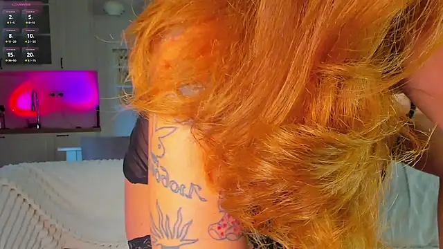Emmanuelleee webcam