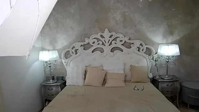Angelina33 webcam