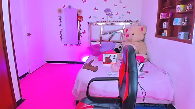 perlabeautiful webcam