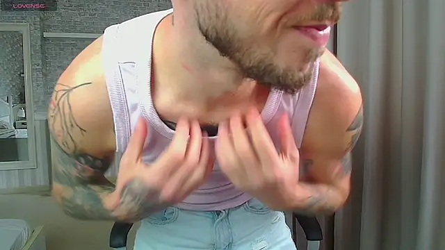 JonahShaw webcam