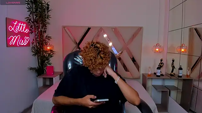 Anyelo_Twink webcam