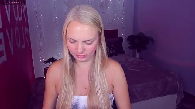 NancyGlamour webcam