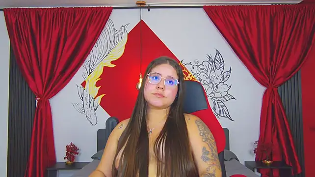 Lia_Avalon webcam
