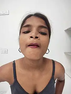 Honey-000 webcam