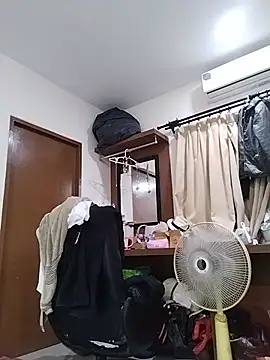 Little_suzy5 webcam