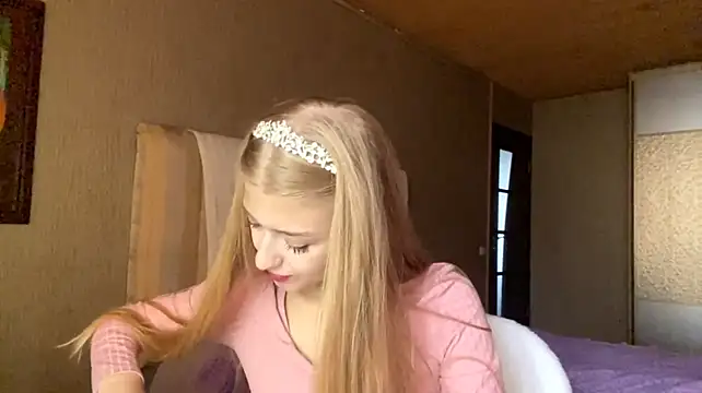 JenelleWhitehead webcam