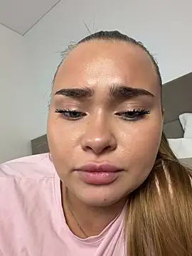MonicaWestt