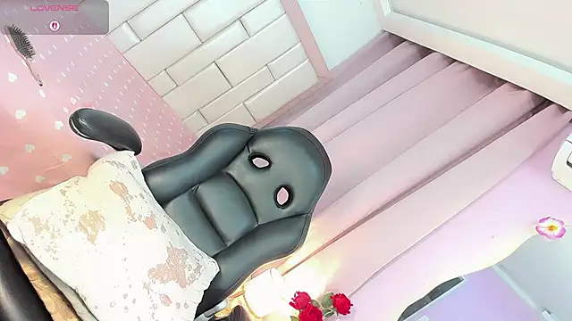 darliingsweet (T young) - HELLO SABRINA, SEXY DANCE 😍
