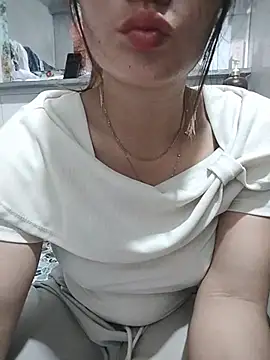 diem122 (F young) - Mong muốn một cuộc sống tốt hơn