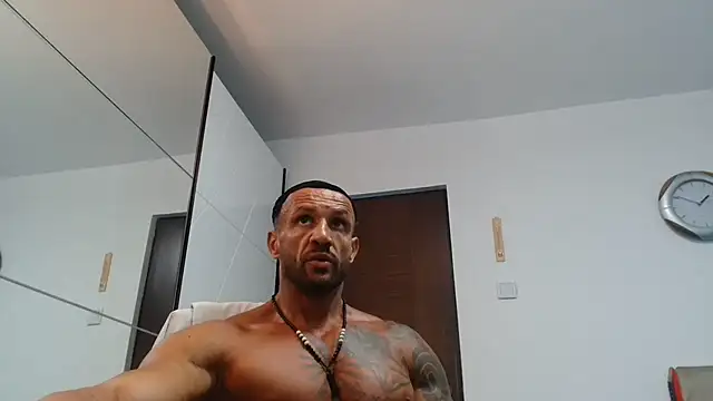 Magnificmuscles89 webcam