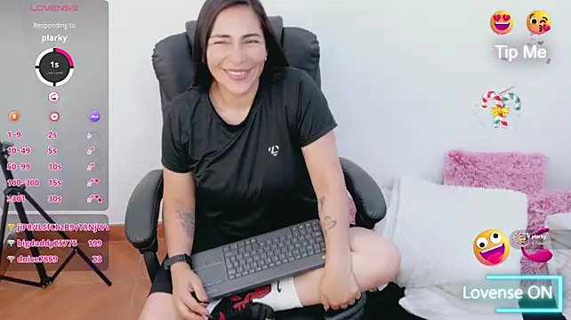 luna_lgomez_ webcam