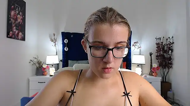 Yennyloves webcam
