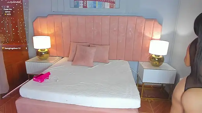 sofi-allen webcam
