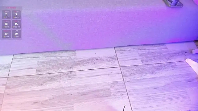EmilyBlossom_ webcam