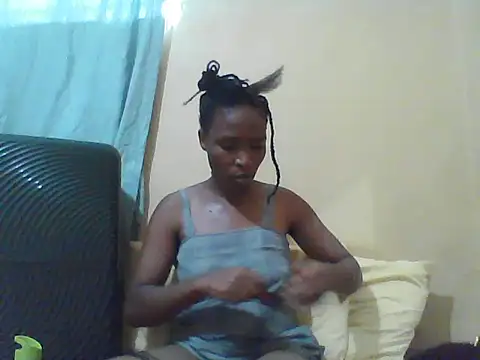 Smillie_prety webcam