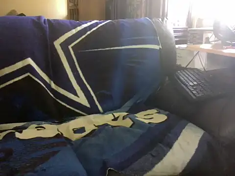 KinkyTOMan webcam