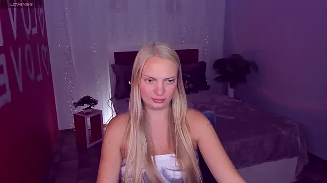 NancyGlamour webcam
