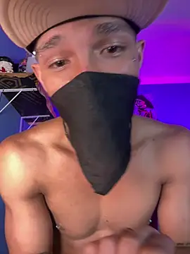CRAZY-BOY99 webcam