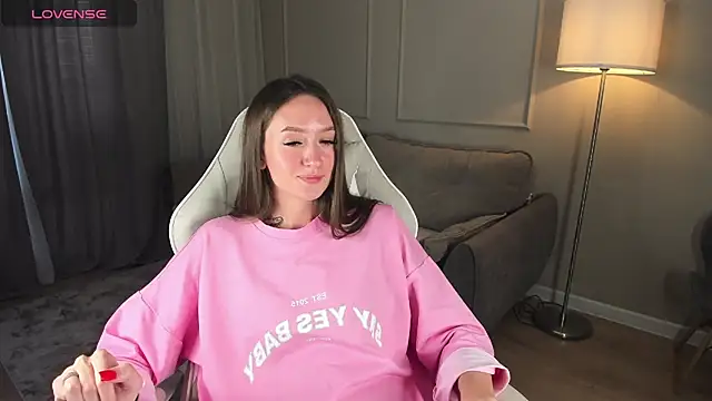 cutienaughtygirl webcam