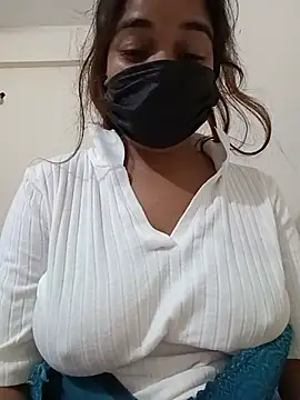 Little_toy_girl webcam