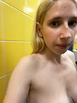 michelle_lovique webcam