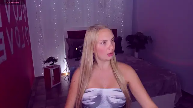 NancyGlamour webcam
