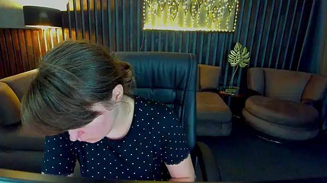 AlexaAmour webcam