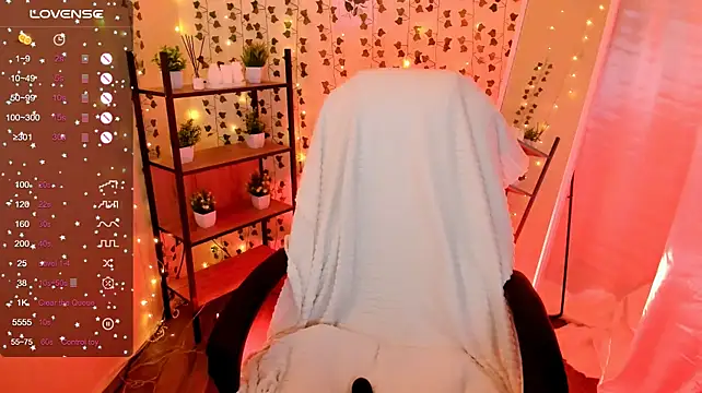 LiluBennet_ webcam