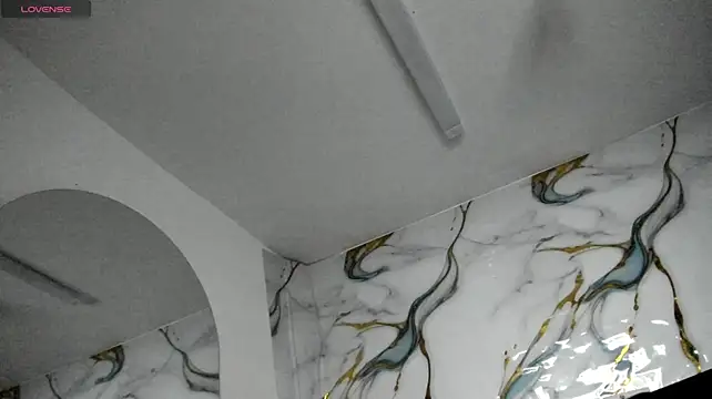 RoxanaBorns_ webcam